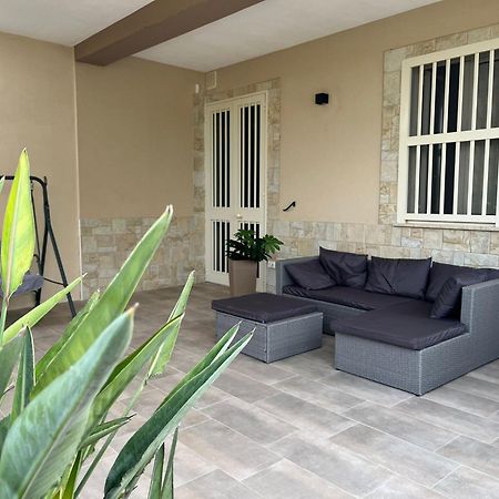 Villa Tellina Mare Luna Granelli Bagian luar foto