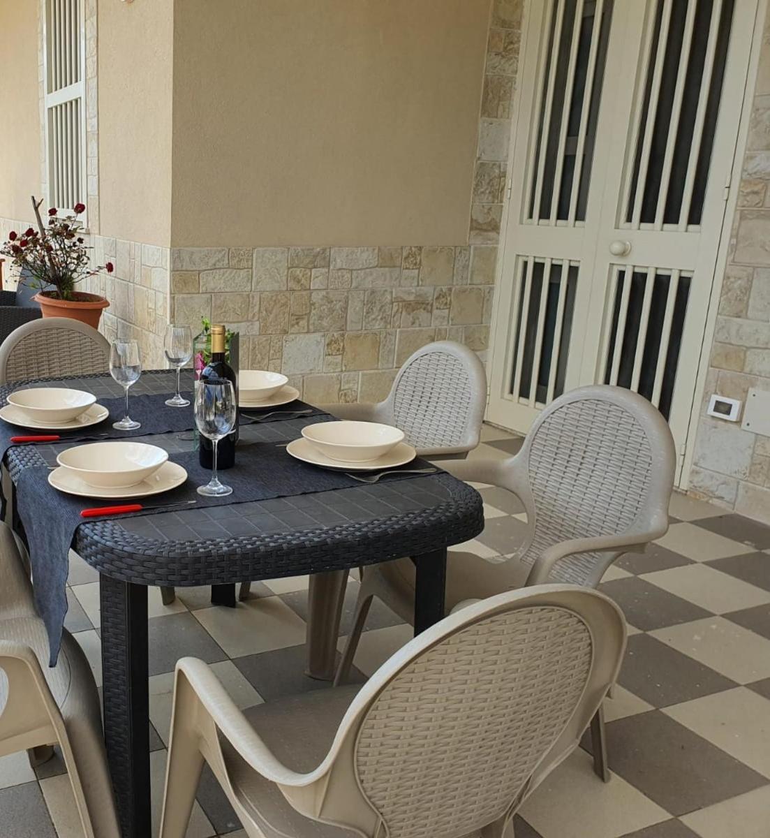 Villa Tellina Mare Luna Granelli Bagian luar foto
