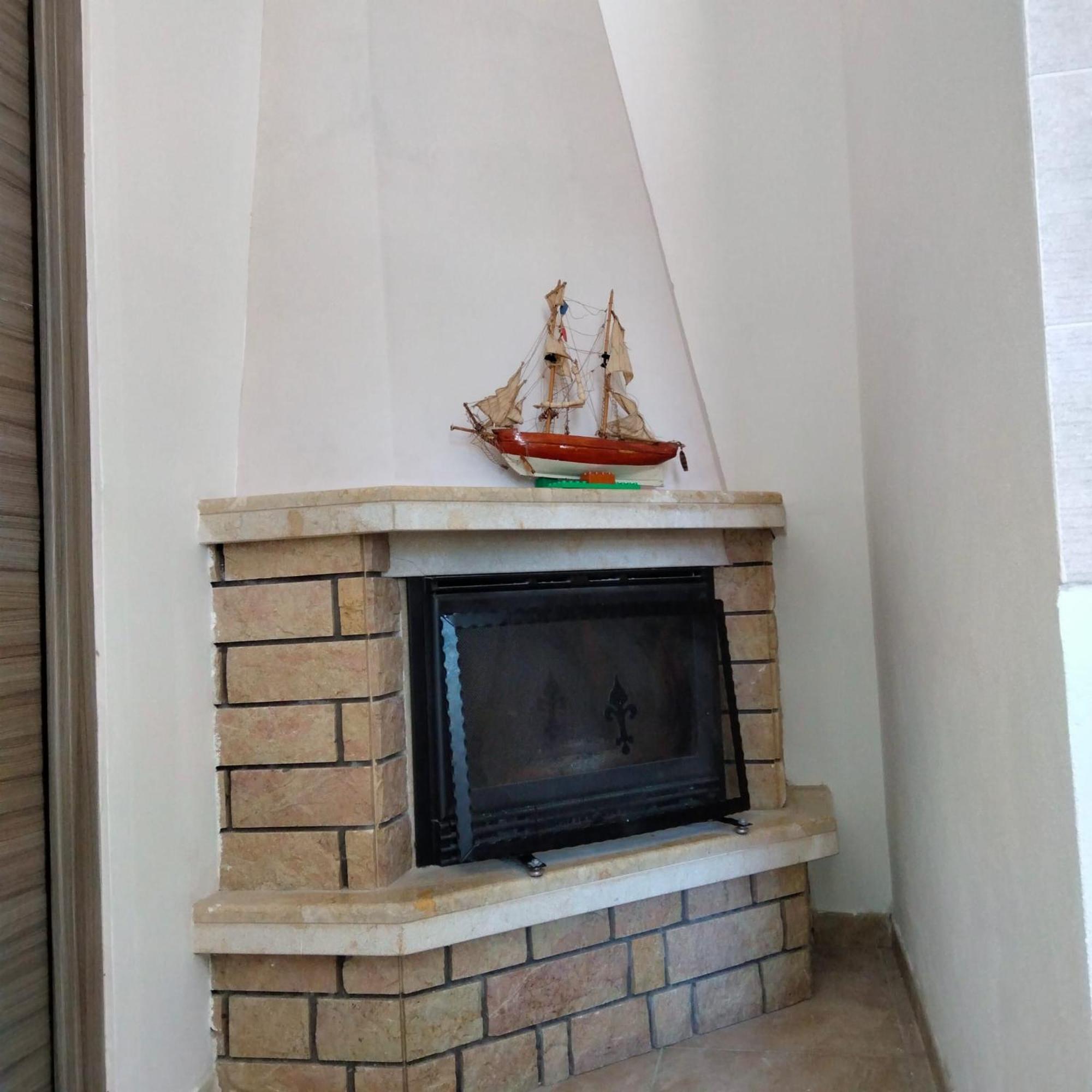 Villa Tellina Mare Luna Granelli Bagian luar foto